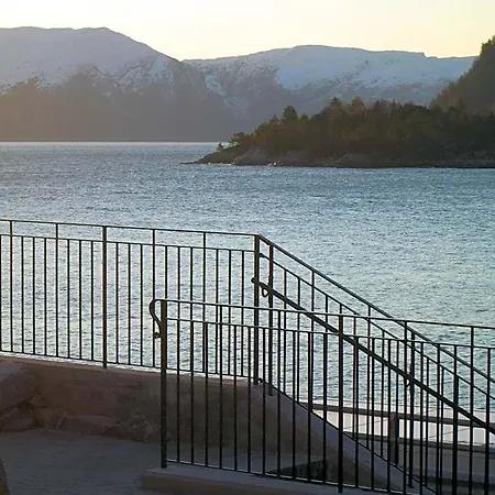 Lavik Fjord & 3* Oppdal